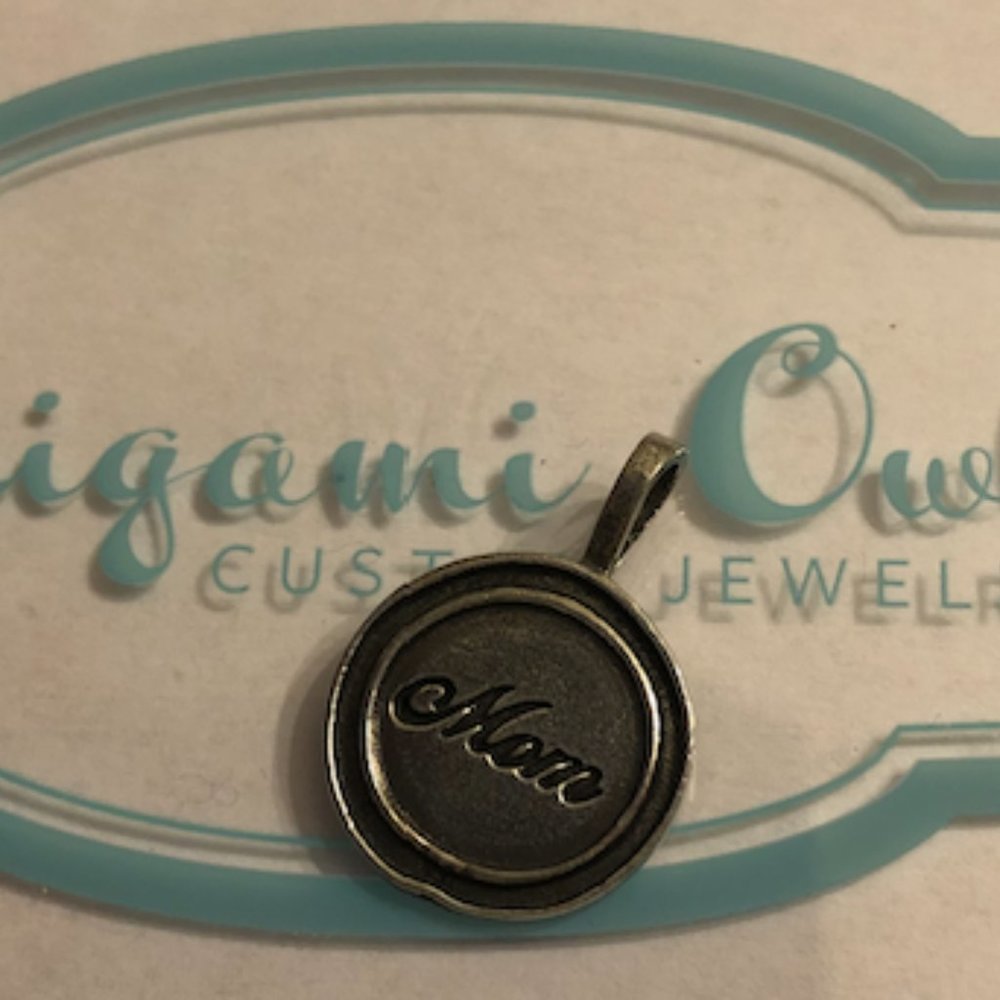 Origami Owl Mom Tag